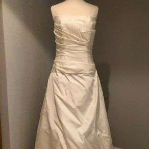 Paula Varsalona BEAUTIFUL Wedding Dress Size 10 -S